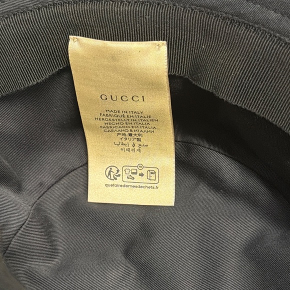 Gucci Embossed Bucket Hat - Picture 4 of 6
